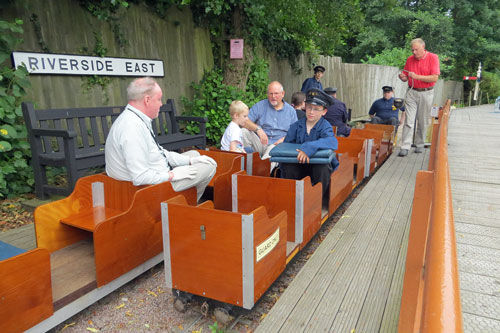 BARTON HOUSE RAILWAY - www.simplonpc.co.uk - Photo: ©2013 Ian Boyle