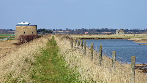 Martello Tower X - Bawdsey, Suffolk - Photo: ©2013 Ian Boyle - www.simplonpc.co.uk