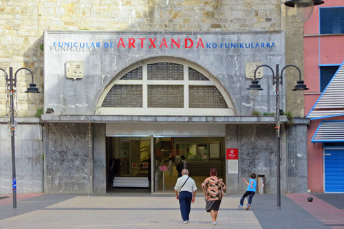 Bilbao - Funicular Artxanda - Photo: © Ian Boyle, 18th October 2013 - www.simplonpc.co.uk