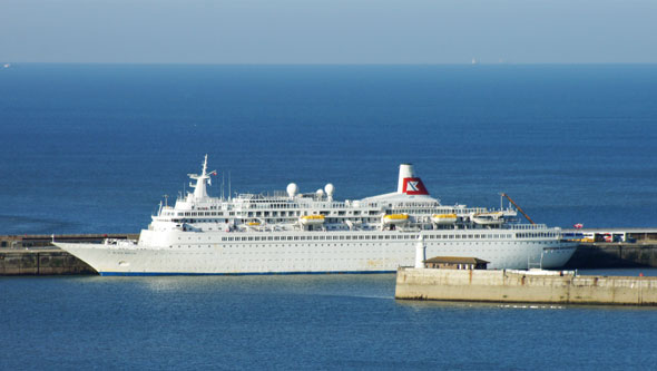 Black Watch Vist Dover - July 2011 - www.simplonpc.co.uk