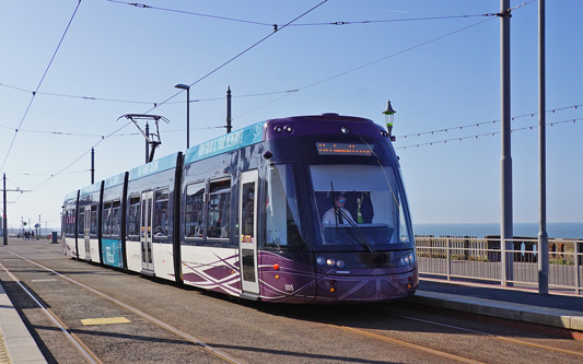 BLACKPOOL FLEXITY 2 TRAMS - Photo: ©2015 Ian Boyle - www.simplompc.co.uk - Simplon Postcards