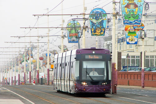 BLACKPOOL TRAMS 2012 - Photo: ©2012 Ian Boyle - www.simplompc.co.uk - Simplon Postcards