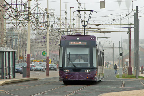 BLACKPOOL TRAMS 2012 - Photo: ©2012 Ian Boyle - www.simplompc.co.uk - Simplon Postcards