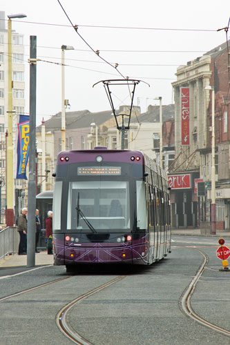 BLACKPOOL TRAMS 2012 - Photo: ©2012 Ian Boyle - www.simplompc.co.uk - Simplon Postcards