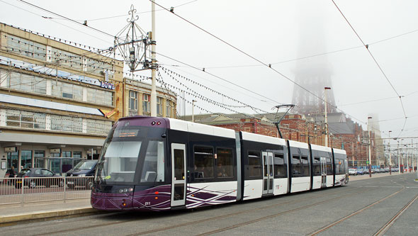 BLACKPOOL TRAMS 2012 - Photo: ©2012 Ian Boyle - www.simplompc.co.uk - Simplon Postcards