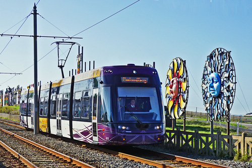 BLACKPOOL TRAMS - Photo: ©2015 Ian Boyle - www.simplompc.co.uk - Simplon Postcards