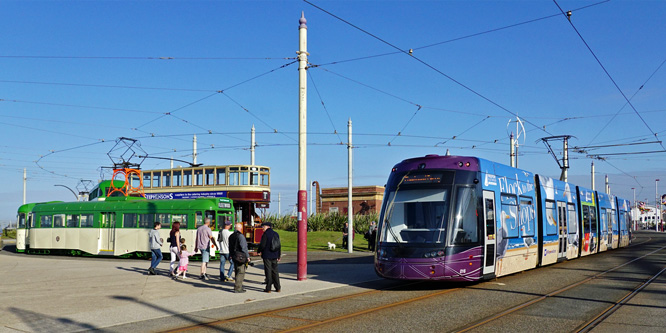 BLACKPOOL TRAMS - Photo: ©2015 Ian Boyle - www.simplompc.co.uk - Simplon Postcards