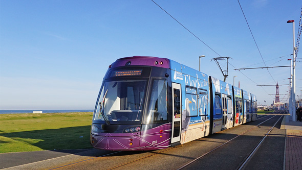 BLACKPOOL TRAMS - Photo: ©2015 Ian Boyle - www.simplompc.co.uk - Simplon Postcards