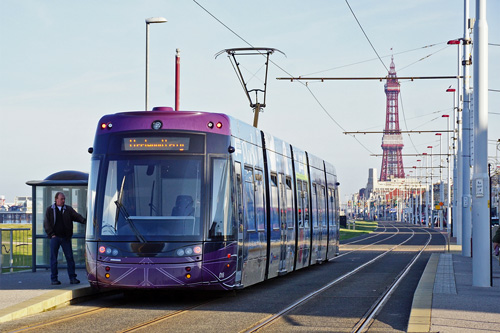 BLACKPOOL TRAMS - Photo: ©2015 Ian Boyle - www.simplompc.co.uk - Simplon Postcards