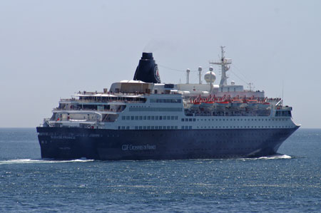 Bleu de France - Croisieres de France -  Photo: © Ian Boyle, 27th August 2009