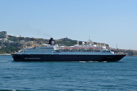 Bleu de France - Croisieres de France -  Photo:  Ian Boyle, 27th August 2009