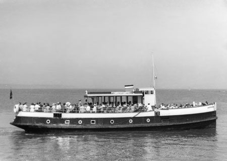 Sandringham - Blue Funnel Cruises - Photo:  1959 Eric Payne - www.simplonpc.co.uk