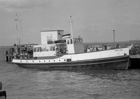 Solent Queen - Blue Funnel Cruises - Photo:  John Hendy1978