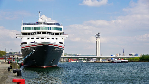 MV BRAEMAR in Rouen - Photo: ©Ian Boyle 29th April 2017  