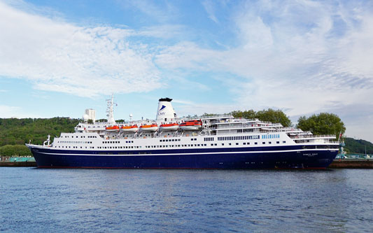 MV MARCO POLO in Rouen - Photo: ©Ian Boyle 30th April 2017   