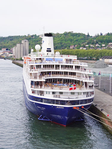 MV MARCO POLO in Rouen - Photo: ©Ian Boyle 30th April 2017   