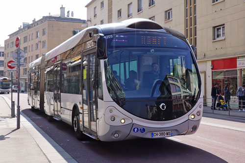 Rouen Bus - Photo: ©Ian Boyle 28th April 2017 