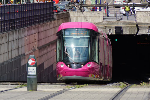 Rouen Metro - Photo: ©Ian Boyle 28th April 2017 