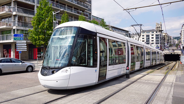 Rouen Metro - Photo: ©Ian Boyle 28th April 2017 