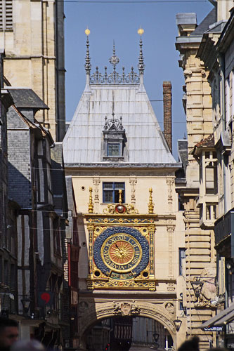 Rouen Bus - Photo: ©Ian Boyle 29th April 2017 