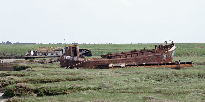 Wallasea - Photo:  Ian Boyle, 28th May 2006