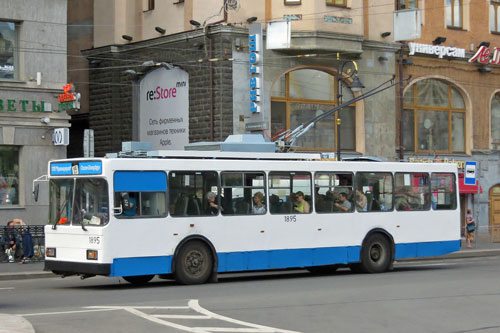 St Petersburg - Trolleybus - www.simplonpc.co.uk