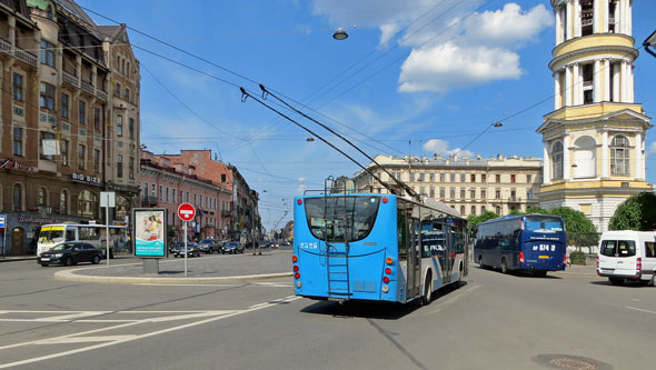 St Petersburg - Trolleybus - www.simplonpc.co.uk