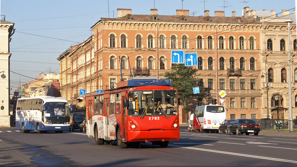 St Petersburg - Trolleybus - www.simplonpc.co.uk