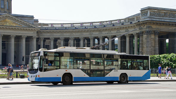 St Petersburg - Trolleybus - www.simplonpc.co.uk