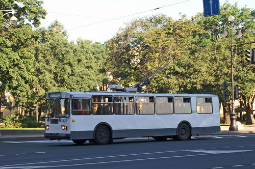 St Petersburg - Trolleybus - www.simplonpc.co.uk