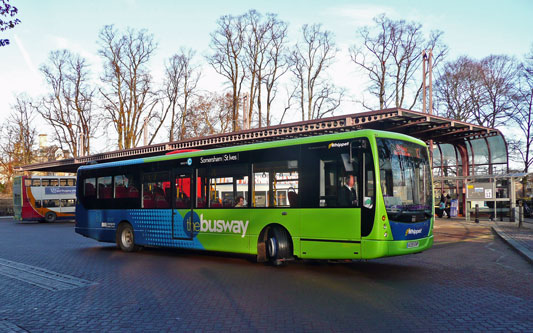 Cambridge Guided Busway - Photo: ©2012 Ian Boyle - www.simplonpc.co.uk