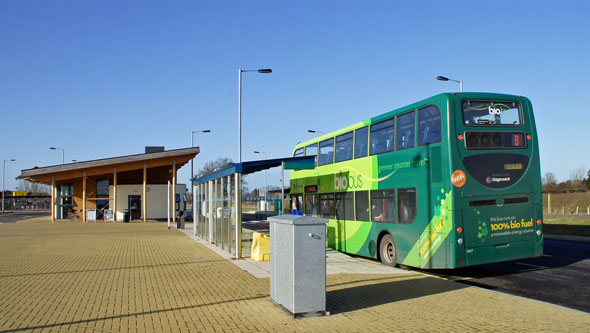 Cambridge Busway - Photo: ©2013 Ian Boyle - www.simplonpc.co.uk