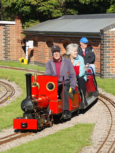 Canvey Miniature Railway - www.simplonpc.co.uk