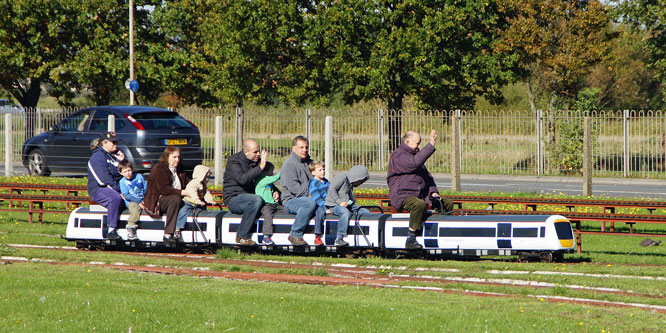 Canvey Miniature Railway - www.simplonpc.co.uk