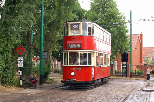 Carlton Colville Transport Museum - Photo: © Ian Boyle, 1st August 2006 - www.sinplonpc.co.uk