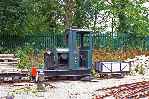 Carlton Colville Transport Museum - Photo: © Ian Boyle, 1st August 2006 - www.sinplonpc.co.uk