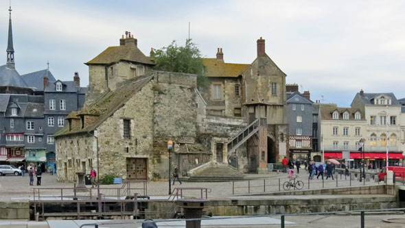 Honfleur - Photo: © Ian Boyle, 13th October 2013 - www.simplonpc.co.uk