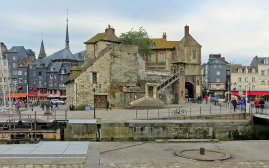 Honfleur - Photo: © Ian Boyle, 13th October 2013 - www.simplonpc.co.uk