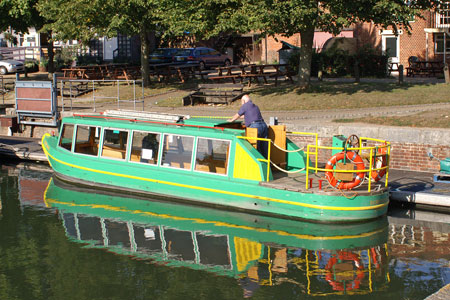 EGREMONT - www.simplonpc.co.uk - Photo:  Ian Boyle, 8th September 2006