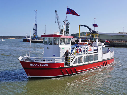 ISLAND SCENE - City Cruises Poole - Photo: ©2015 Ian Boyle - www.simplonpc.co.uk