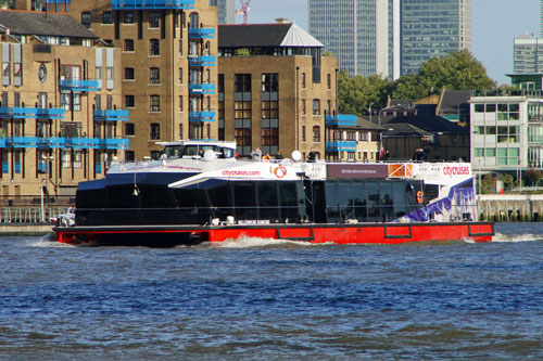 MILLENNIUM DIAMOND - City Cruises - Photo:  Ian Boyle, 16th October 2012 - www.simplonpc.co.uk