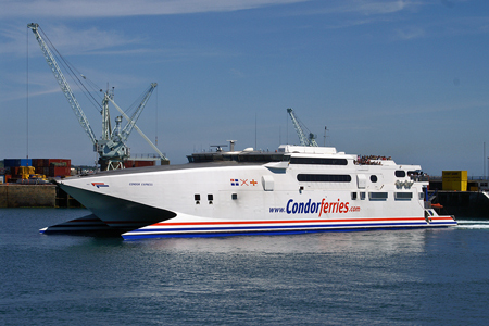 Condor Express at St Peter Port - Photo: © Ian Boyle, 2nd June 2007 - www.simplonpc.co.uk