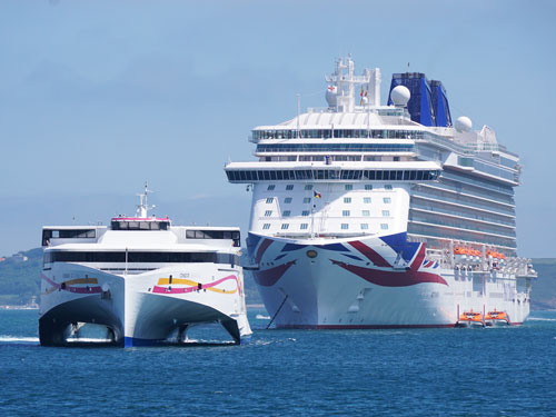 CONDOR LIBERATION & P&O's BRITANNIA at St Peter Port - Photo: © Ian Boyle, 24th May 2015 - www.simplonpc.co.uk