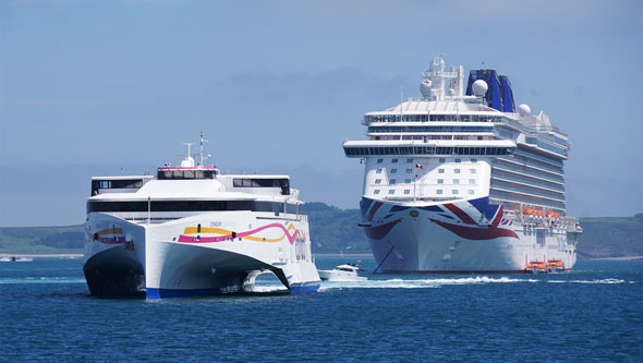 CONDOR LIBERATION & P&O's BRITANNIA at St Peter Port - Photo: © Ian Boyle, 24th May 2015 - www.simplonpc.co.uk