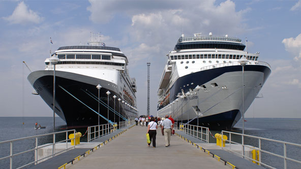 CELEBRITY CONSTELLATION - Photo: 2007 Ian Boyle - www.simplonpc.co.uk