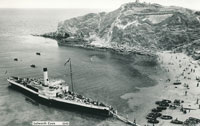 Cosens & Co paddle steamer at Lulworth Cove - www.simplonpc.co.uk