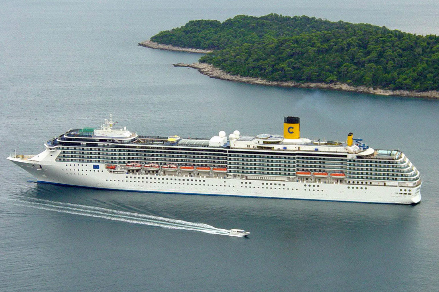 Costa 7. Коста Атлантика. MS Costa Atlantica. Атлантика круиз. Лайнер Атлантика семья.