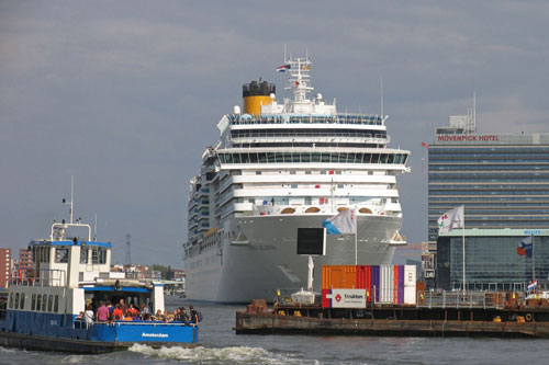 COSTA DELIZIOSA - Ijmuiden - Photo: © W.Kruit, 8th July 2011 - www.simplonpc.co.uk