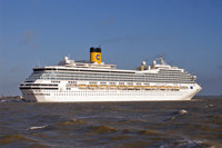 COSTA MAGICA passing Felixstowe - www.simplonpc.co.uk