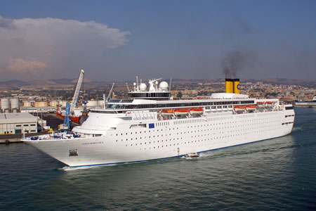 COSTA ROMANTICA - Photo: © Ian Boyle, 24th August 2009 - www.simplonpc.co.uk